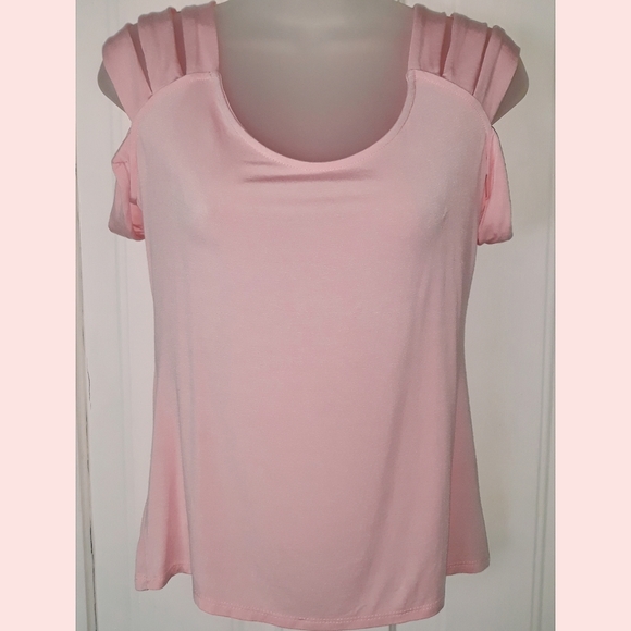 CY USA | Caged Sleeve Top - Picture 1 of 5